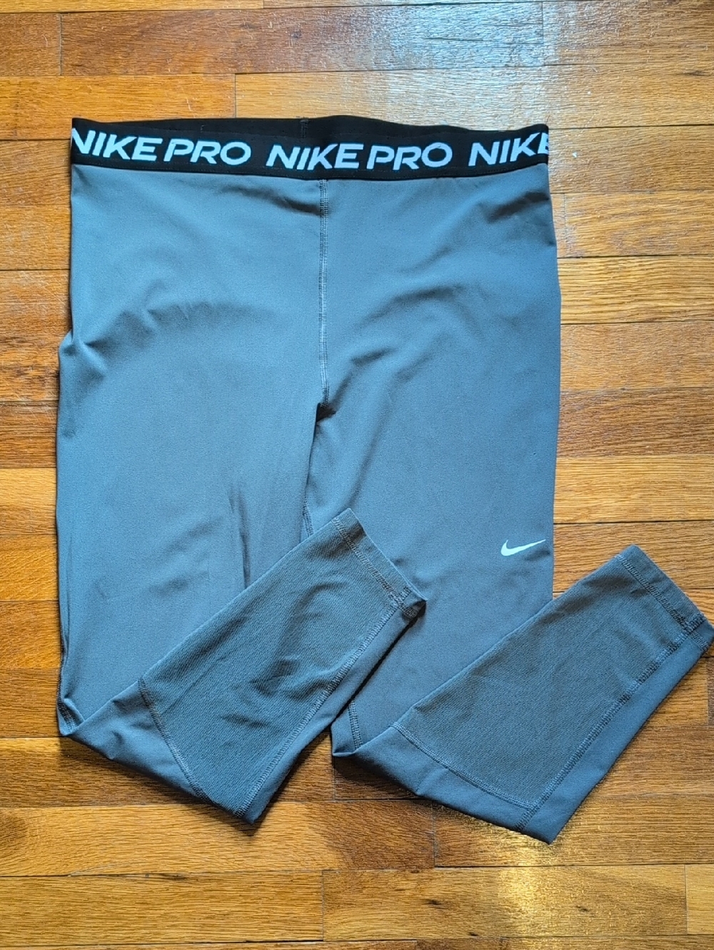 Nike Pro Dri-fit Charcoal Grey Performance 7/8 Length Leggings